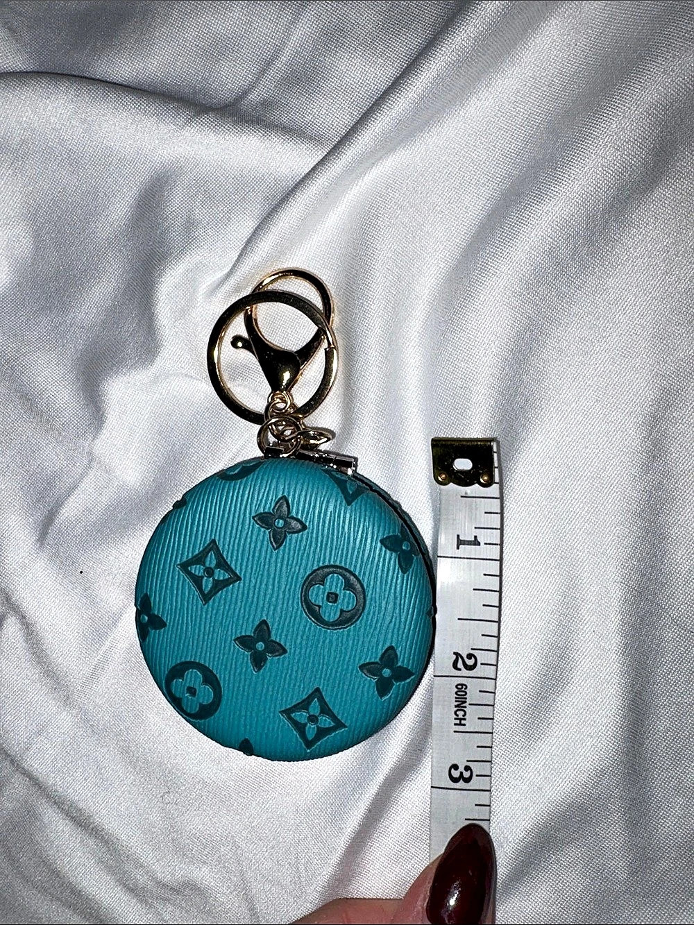 Blue Geometric Round Keychain Compact - Picture 4 of 4